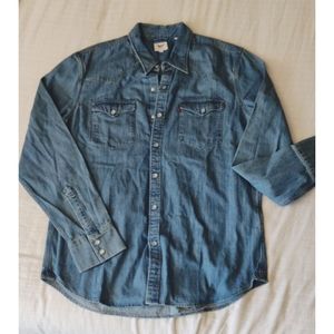 Levi's Denim Chambray button down shirt